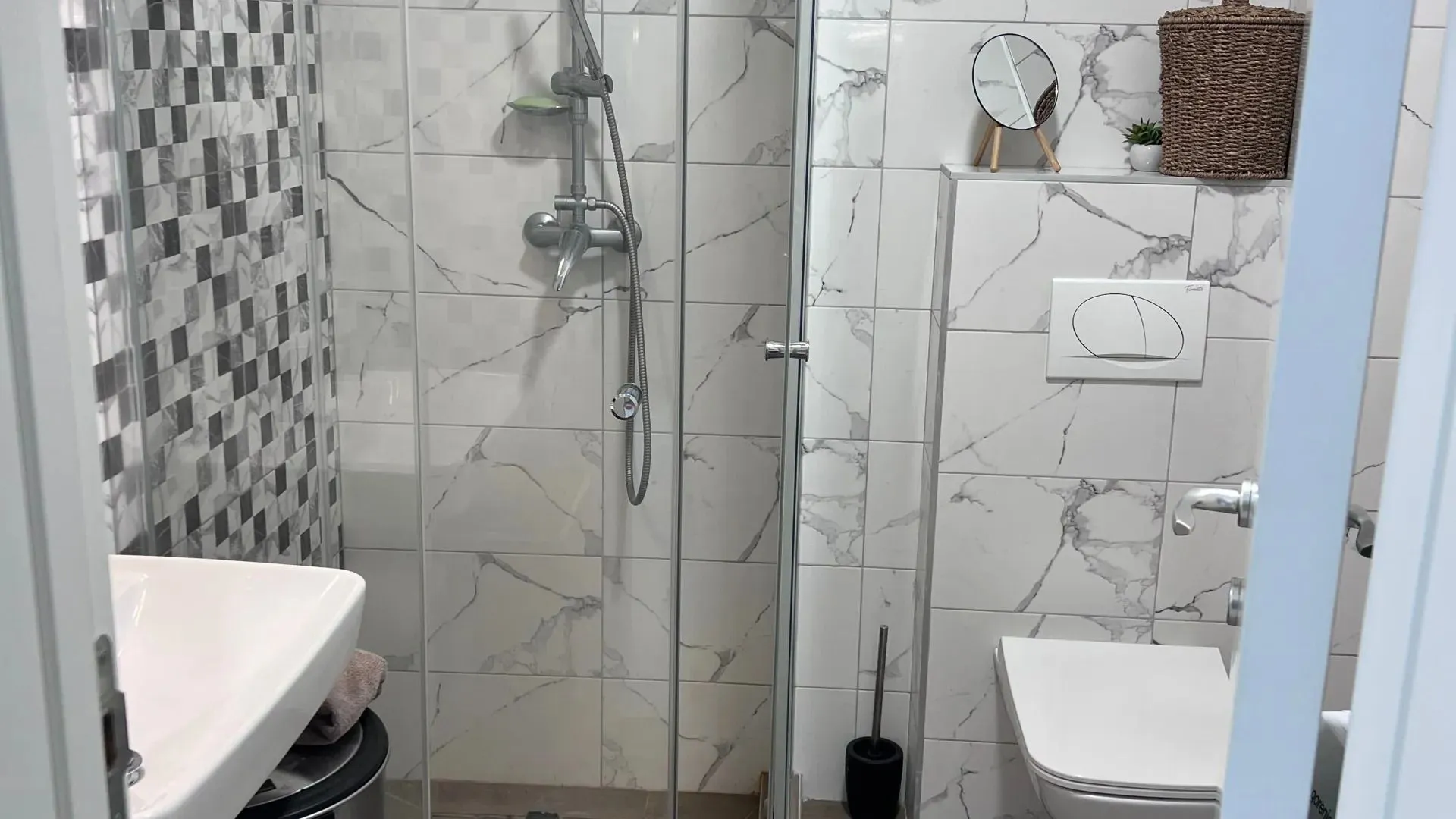 Prodaja, stan, 30m², Radanovići, Kotor