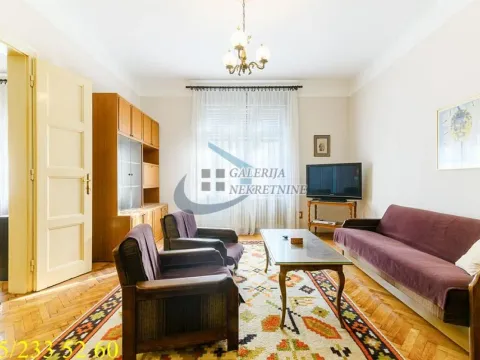 Stan in Andrićev Venac