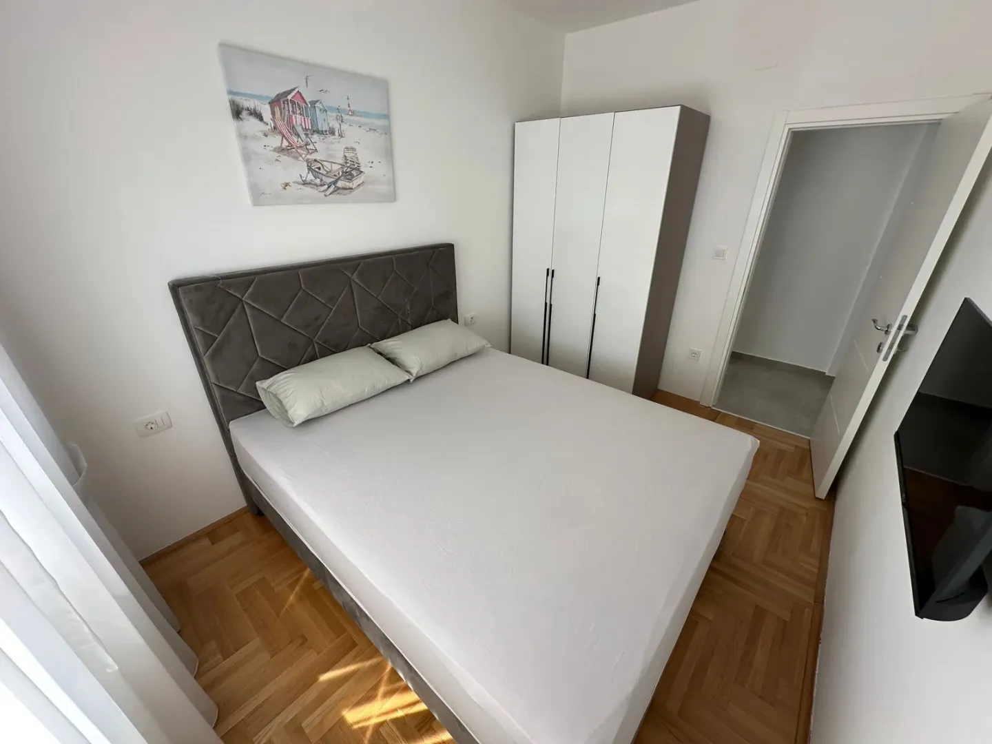 Rent, four bedroom apartment, 129m², Bečići, Budva