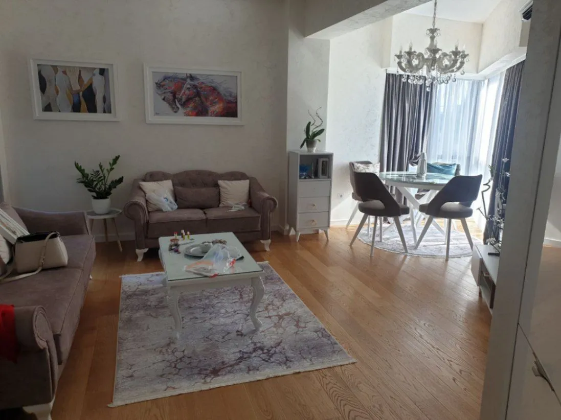 Izdavanje, jednosoban stan, 49m², Vezirov Most, Podgorica