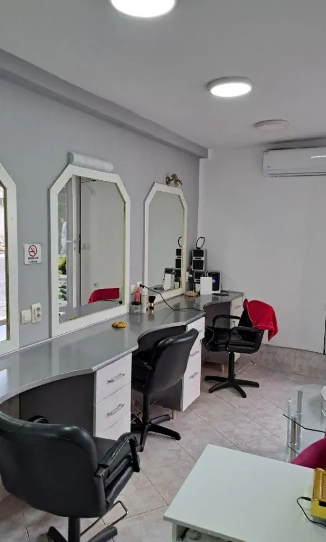 Izdavanje, poslovni prostor, 18m², Stara Varoš, Podgorica