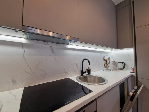 Izdavanje, jednosoban stan, 50m², Budva, Crna Gora - image 17