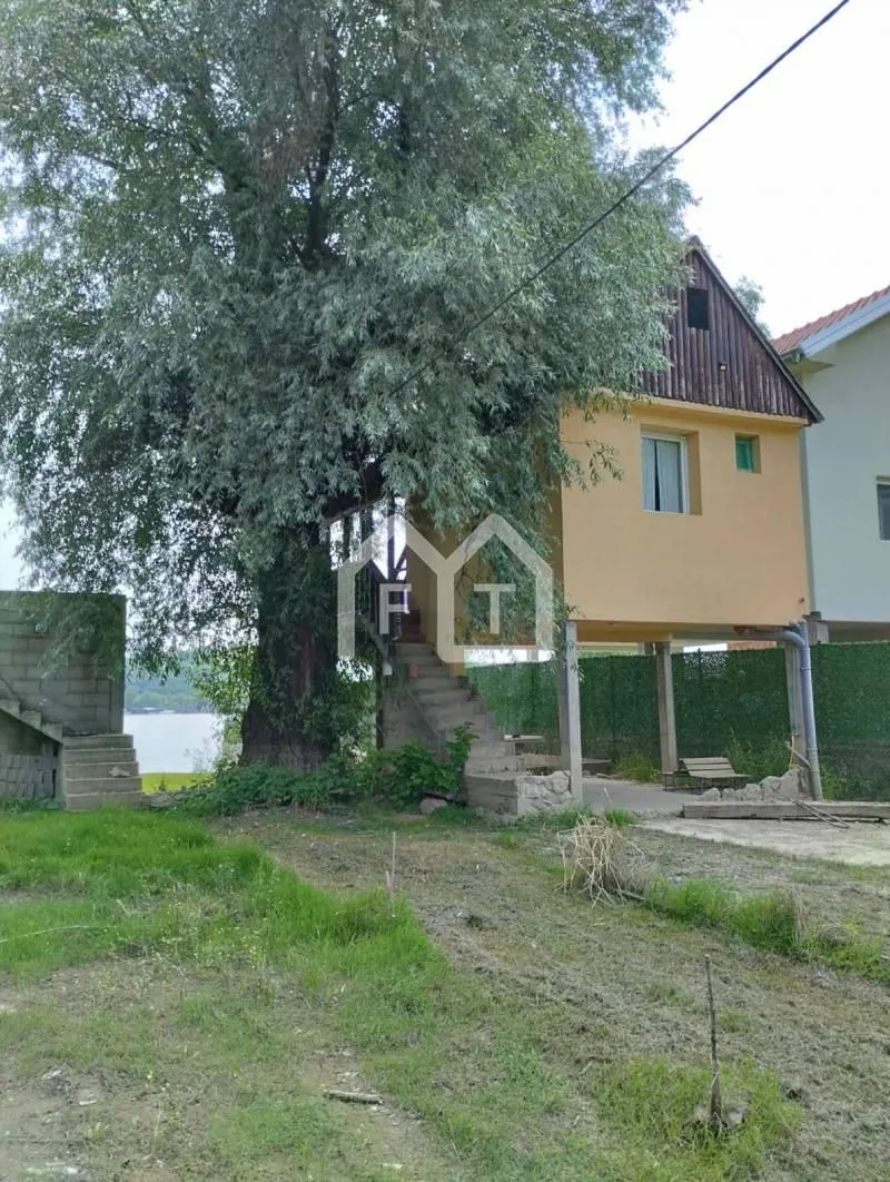 Prodaja, kuća, 30m², Bečmen, Surčin