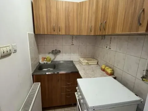 Rent, studio apartment, 26m², Kajsijar, Jagodina - image 5