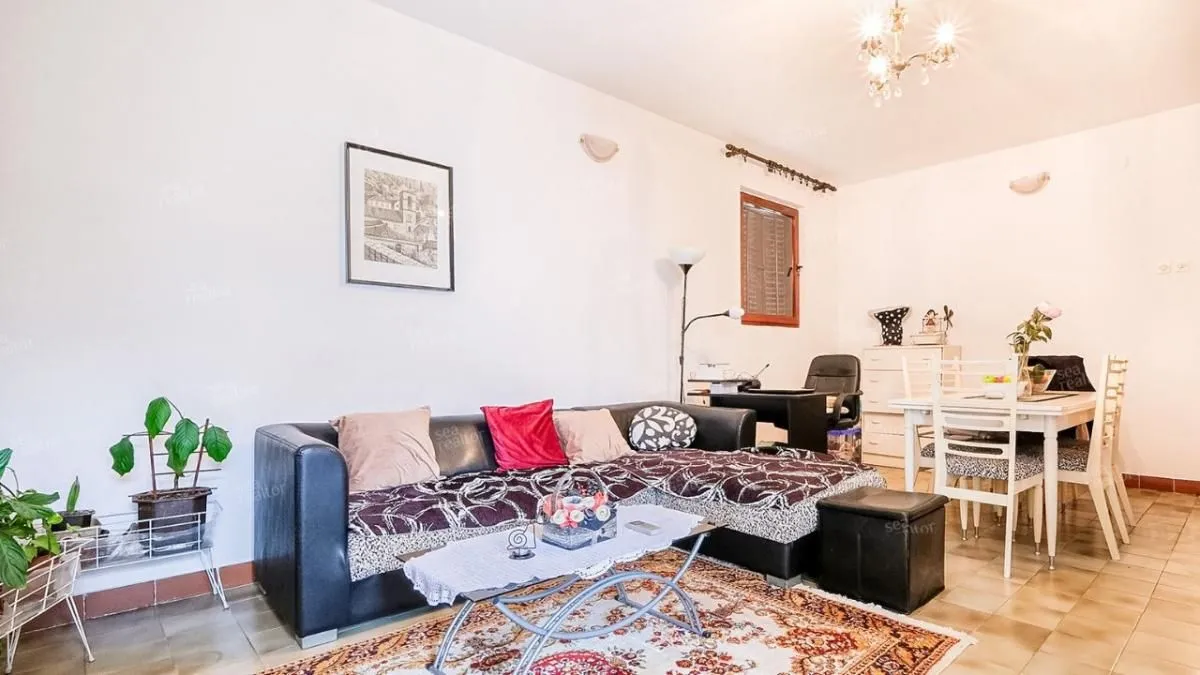 Sale, house, 250m², Dobrota, Kotor