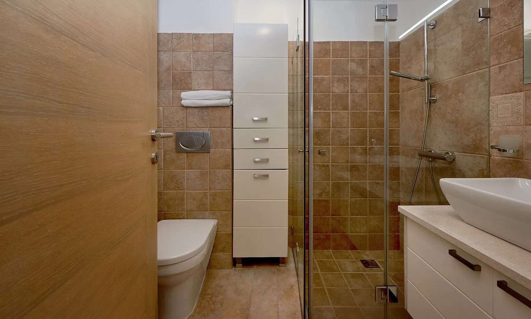 Prodaja, dvosoban stan, 75m², Dobrota, Kotor