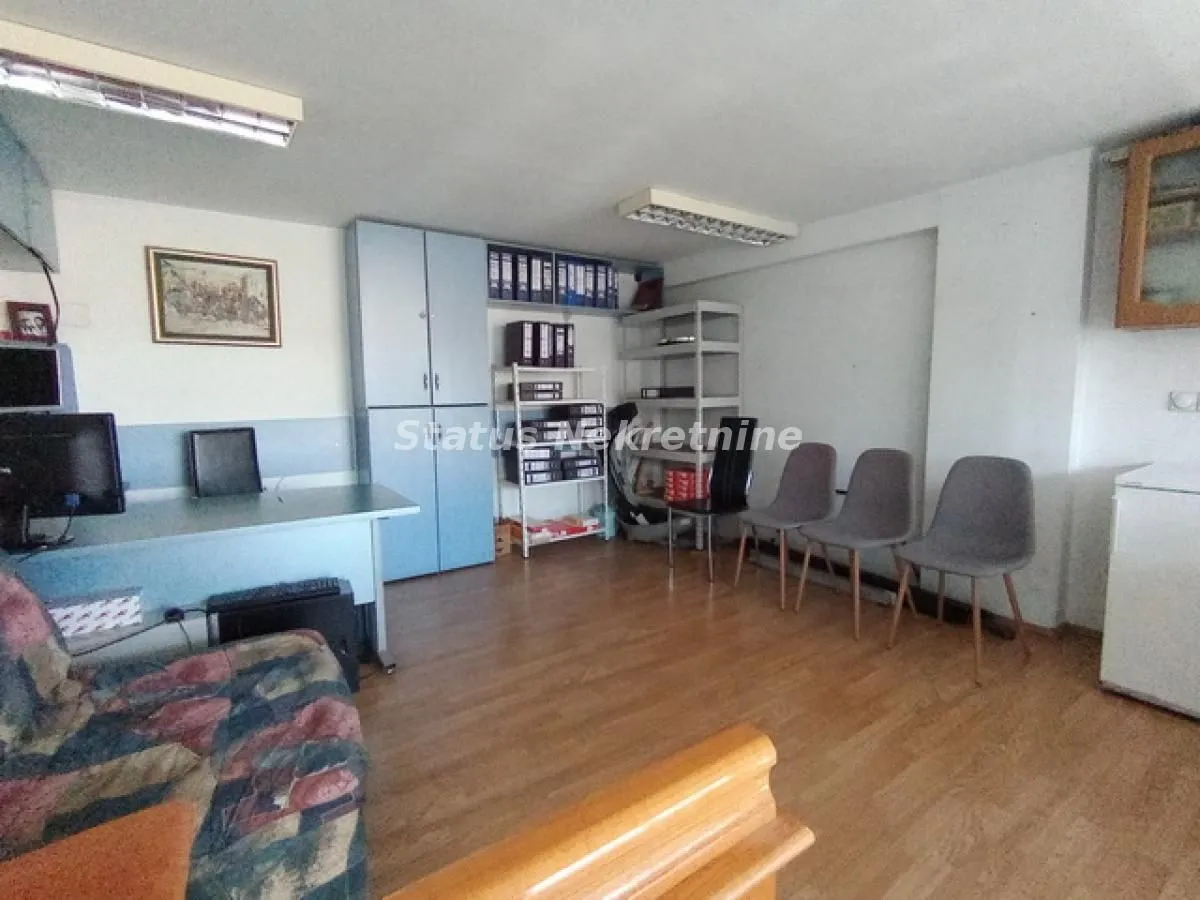 Rent, office space, 76m², Salajka, Novi Sad Sve Podlokacije