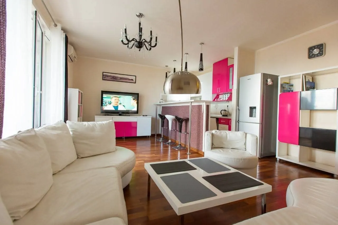 Sale, three bedroom apartment, 90m², Petrovac, Budva