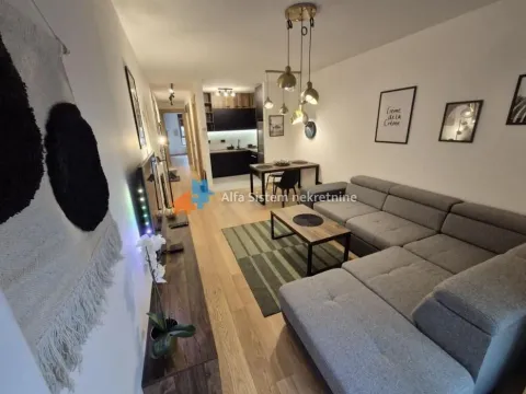 Izdavanje, trosoban stan, 65m², Vukov Spomenik, Zvezdara Sve Podlokacije