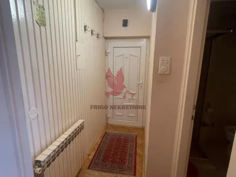 Rent, three bedroom apartment, 50m², Uciteljsko Naselje, Zvezdara Sve Podlokacije - image 10