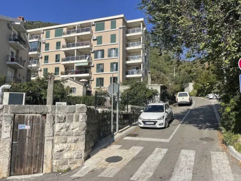 Prodaja, stan, 68m², Bečići, Budva - image 7