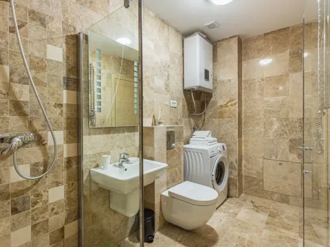 Sale, one bedroom apartment, 87m², Pržno, Budva - image 12