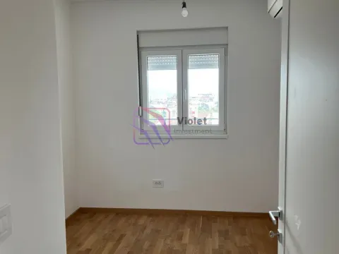 Prodaja, trosoban stan, 104m², Stari Aerodrom, Podgorica - image 6