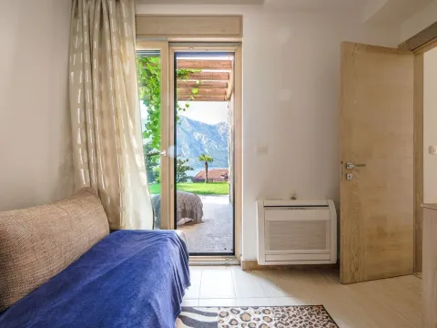 Prodaja, dvosoban stan, 67m², Kostanjica, Kotor - image 13