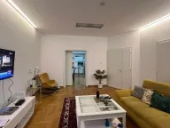 Izdavanje, četvorosoban stan, 116m², Stari Grad, Beograd - image 2