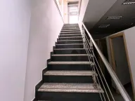 Izdavanje, poslovni prostor, 84m², Preko Morače, Podgorica - image 4