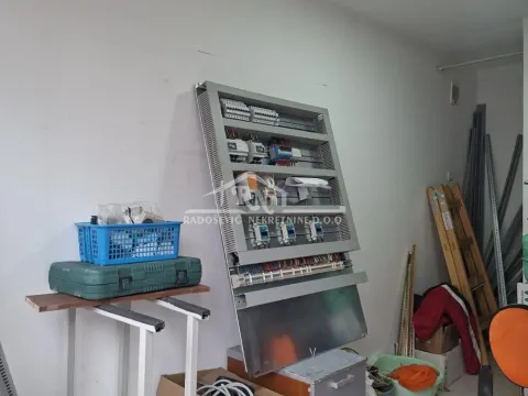 Prodaja, poslovni prostor, 9m², Rakovica, Beograd - image 3