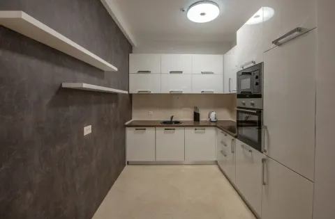 Rent, two bedroom apartment, 90m², Zavala, Budva - image 9