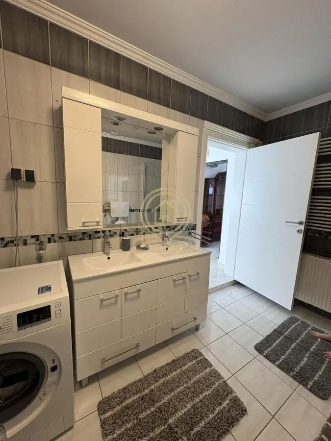 Izdavanje, kuća, 125m², Klisa, Novi Sad Sve Podlokacije
