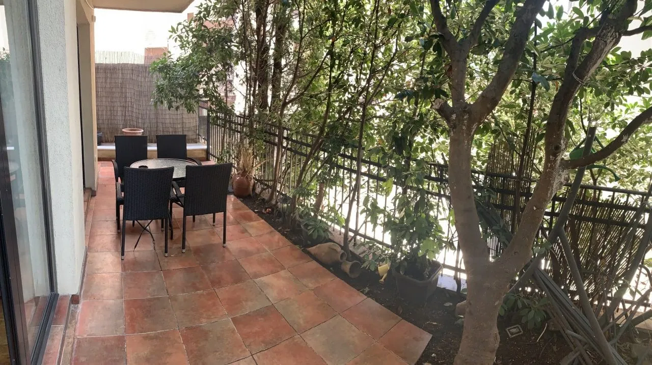 Prodaja, kuća, 280m², Centar, Budva