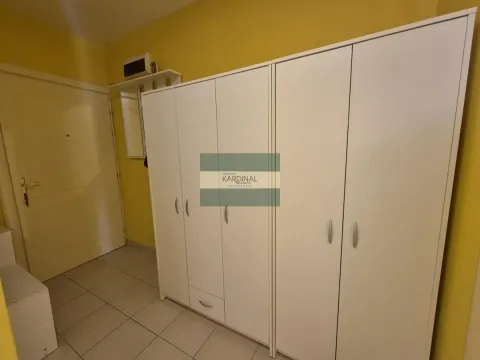 Izdavanje, trosoban stan, 73m², Centar, Jagodina - image 15