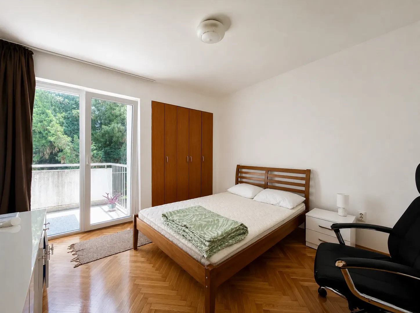 Rent, two bedroom apartment, 64m², Centar, Bar