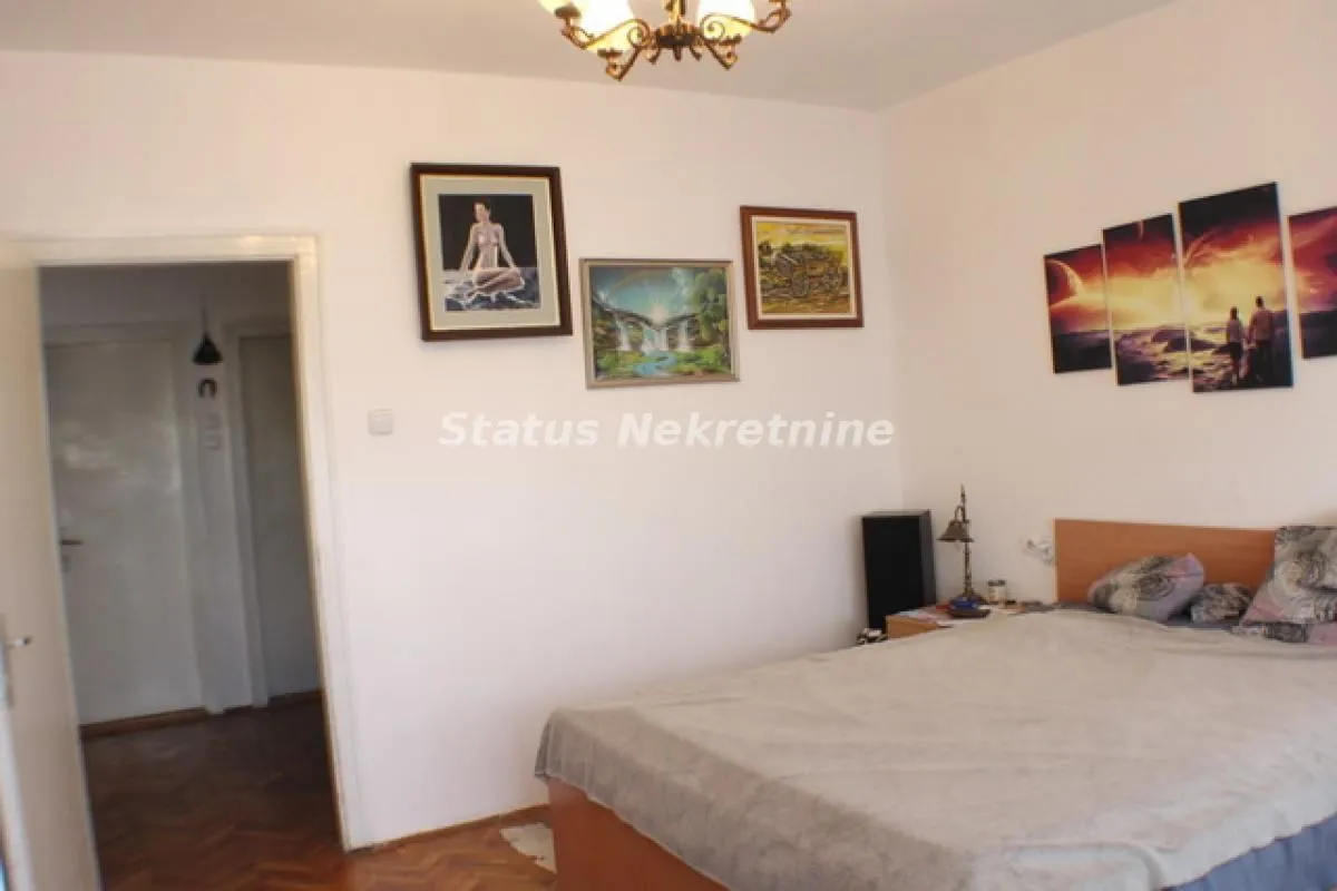 Prodaja, dvosoban stan, 77m², Grbavica, Novi Sad Sve Podlokacije