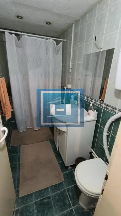 Prodaja, trosoban stan, 83m², Vašarište, Jagodina