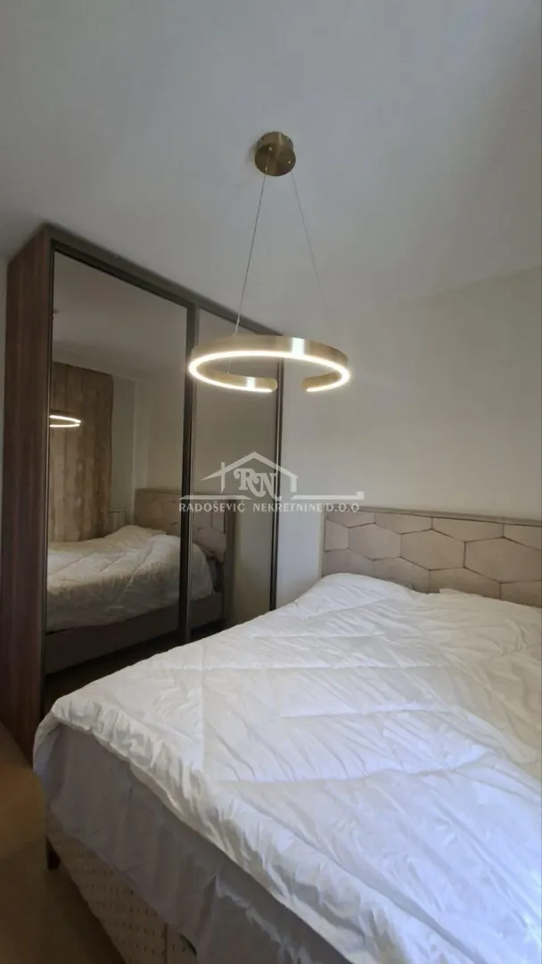 Rent, three bedroom apartment, 70m², Savski Venac, Beograd