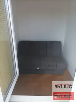 Izdavanje, jednosoban stan, 30m², Bulevar Evrope, Novi Sad Sve Podlokacije - image 8