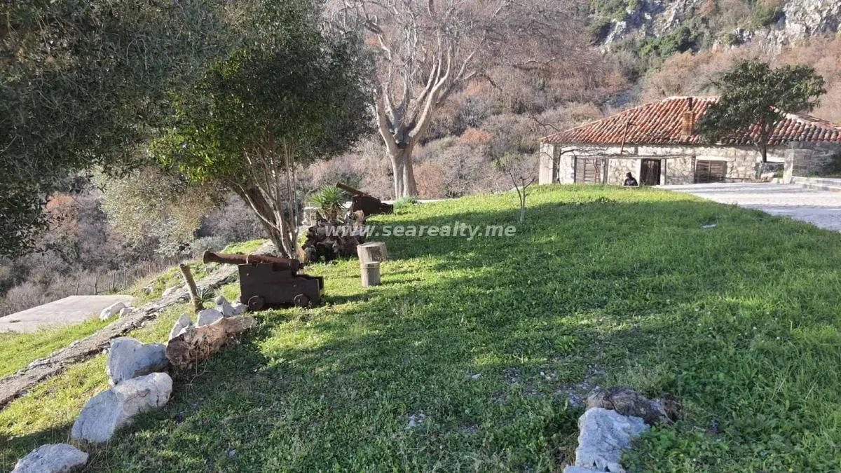 Sale, house, 500m², Buljarica, Budva