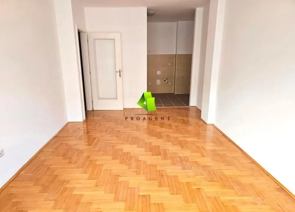 Sale, two bedroom apartment, 63m², Medijana, Niš