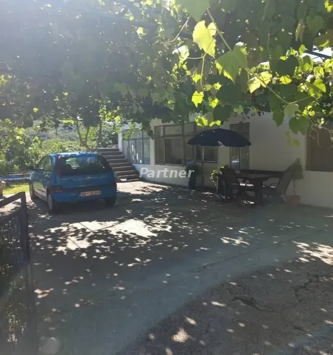 Sale, house, 200m², Mišići, Bar