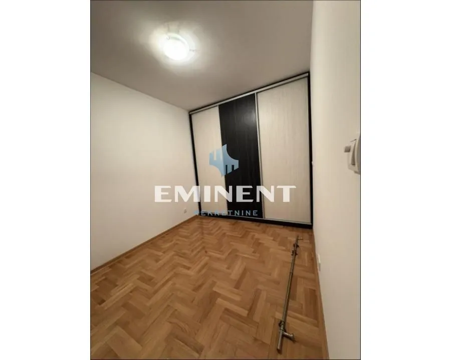 Rent, two bedroom apartment, 42m², Novi Beograd Blok 72, Novi Beograd Sve Podlokacije