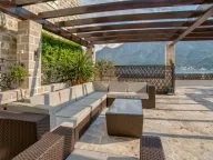 Prodaja, kuća, 160m², Kotor, Crna Gora - image 14