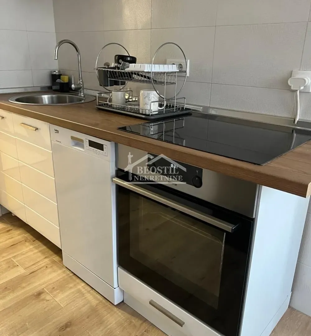 Rent, two bedroom apartment, 66m², Novi Beograd Blok 63, Novi Beograd Sve Podlokacije