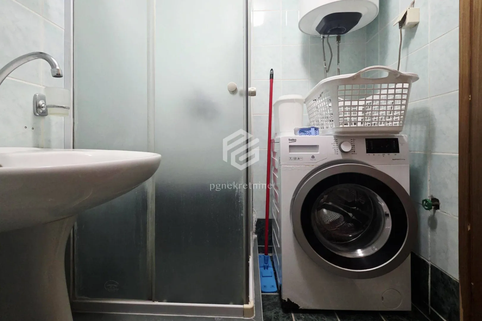 Rent, one bedroom apartment, 35m², Stari Aerodrom, Podgorica