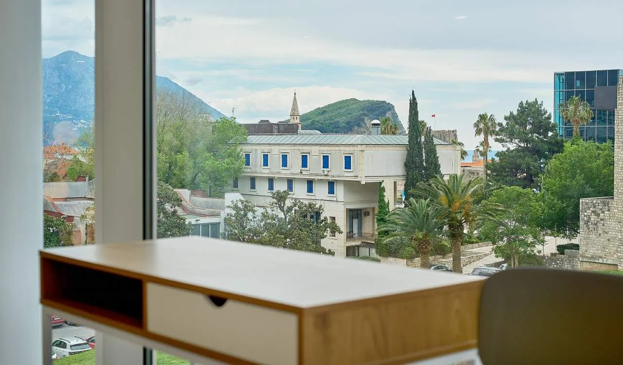 Sale, two bedroom apartment, 100m², Centar, Budva