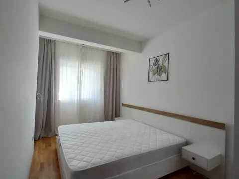 Sale, one bedroom apartment, 42m², Podkošljun, Budva - image 10