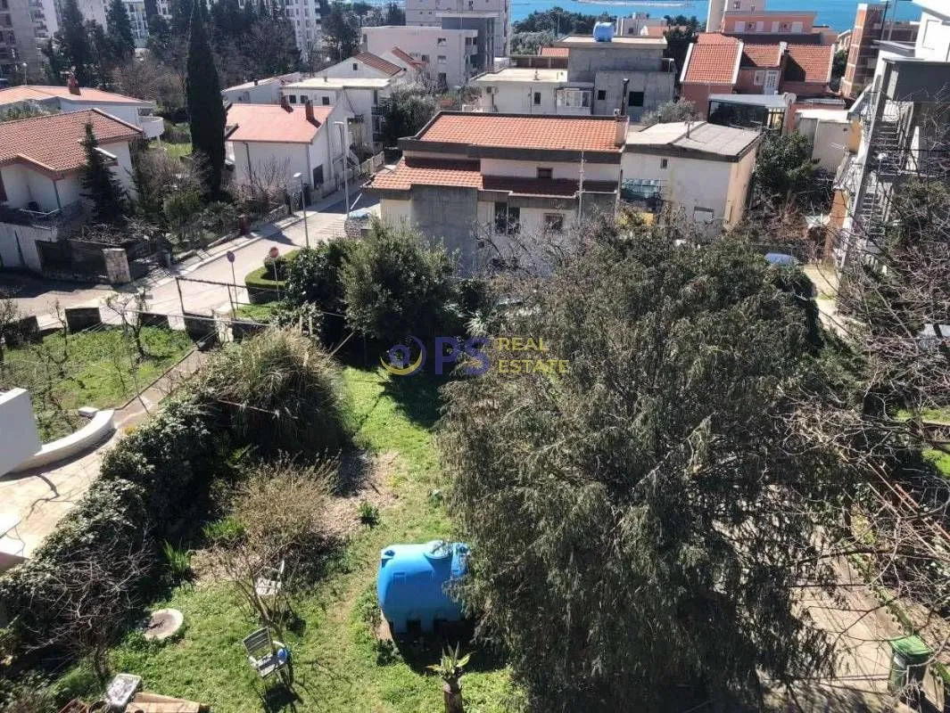 Prodaja, kuća, 300m², Bar, Crna Gora