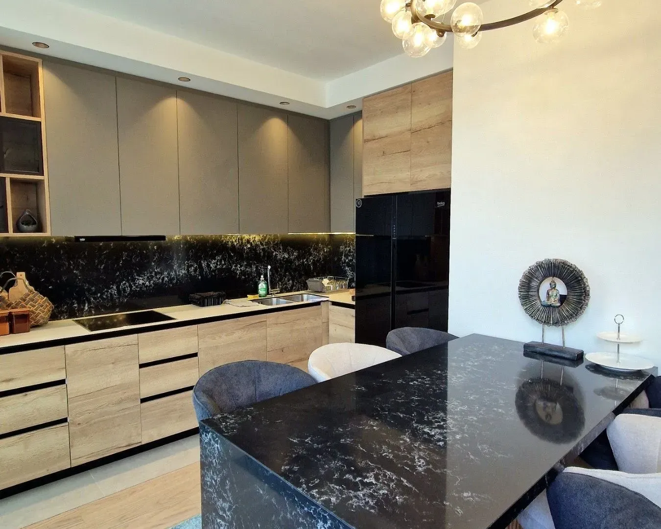 Prodaja, četvorosoban stan, 138m², Beograd Na Vodi, Beograd