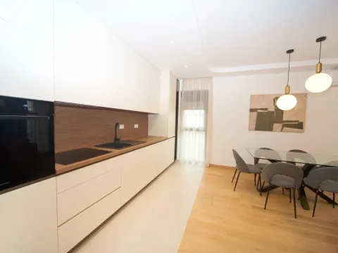 Rent, three bedroom apartment, 104m², City Kvart, Podgorica - image 14