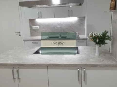 Prodaja, kuća, 255m², Petrovaradin, Novi Sad - image 12