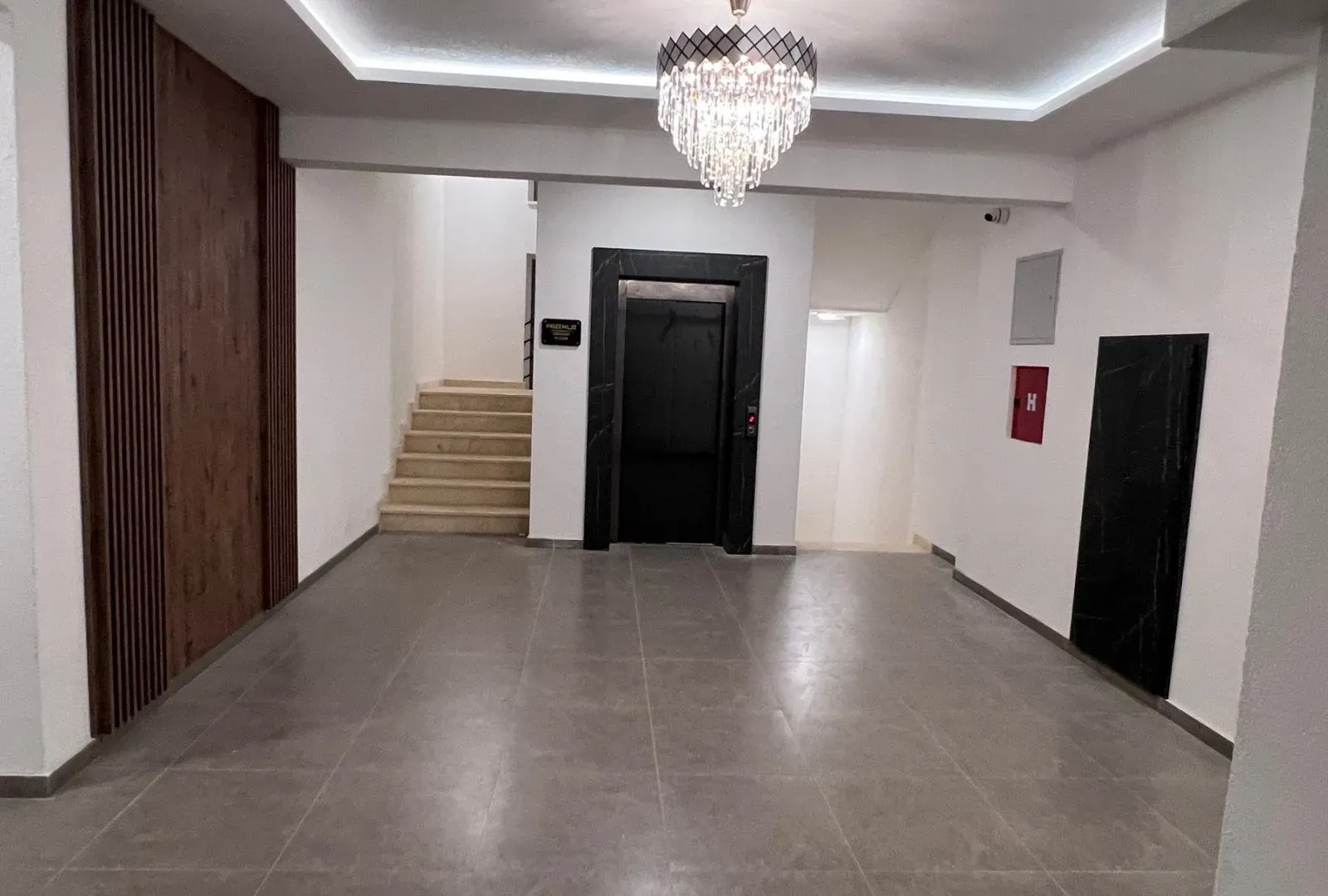 Izdavanje, jednosoban stan, 38m², Zabjelo, Podgorica