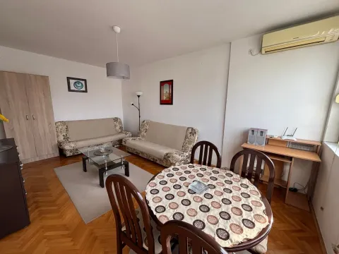 Rent, studio apartment, 29m², Preko Morače, Podgorica - image 1