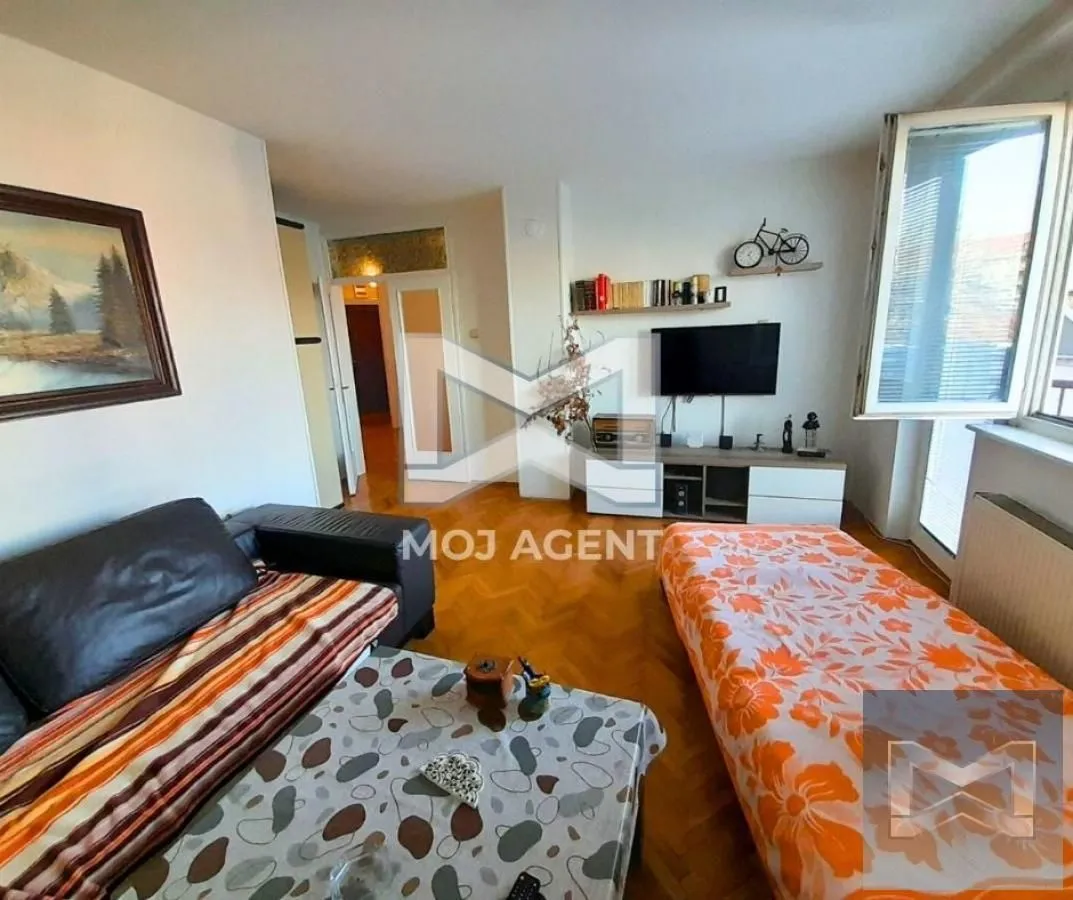 Prodaja, trosoban stan, 81m², Niš, Srbija