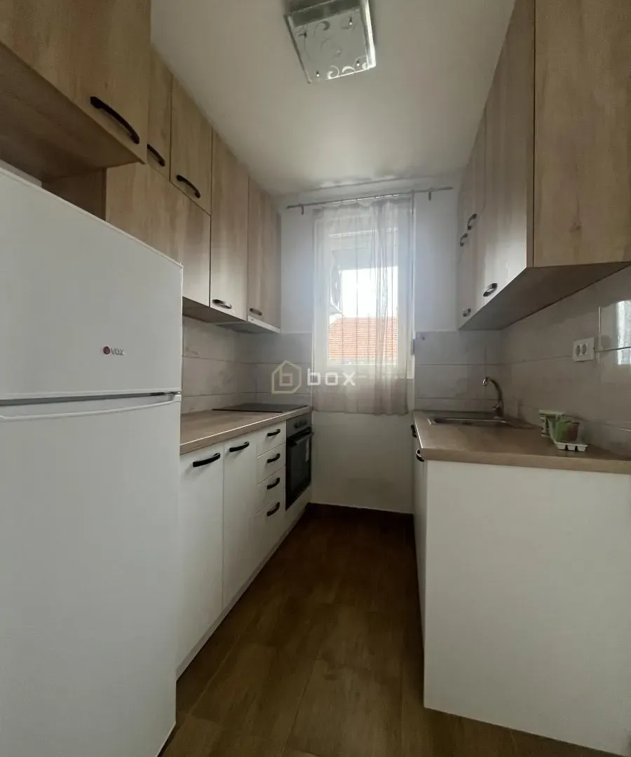 Rent, two bedroom apartment, 56m², Palilula, Niš