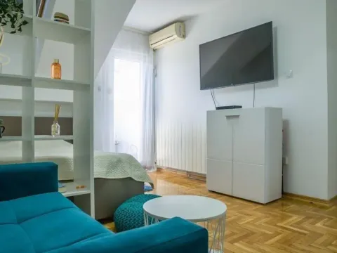 Izdavanje, jednosoban stan, 28m², Podbara, Novi Sad Sve Podlokacije - image 2