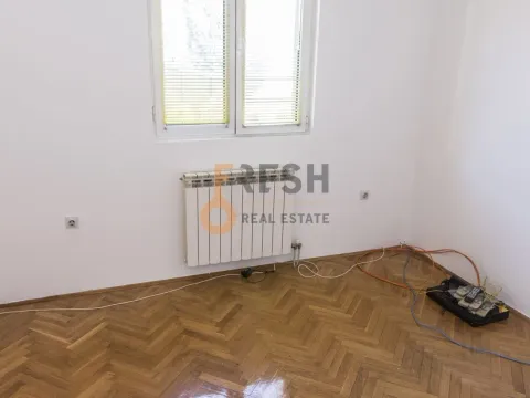 Izdavanje, kuća, 500m², Ostalo, Podgorica - image 6