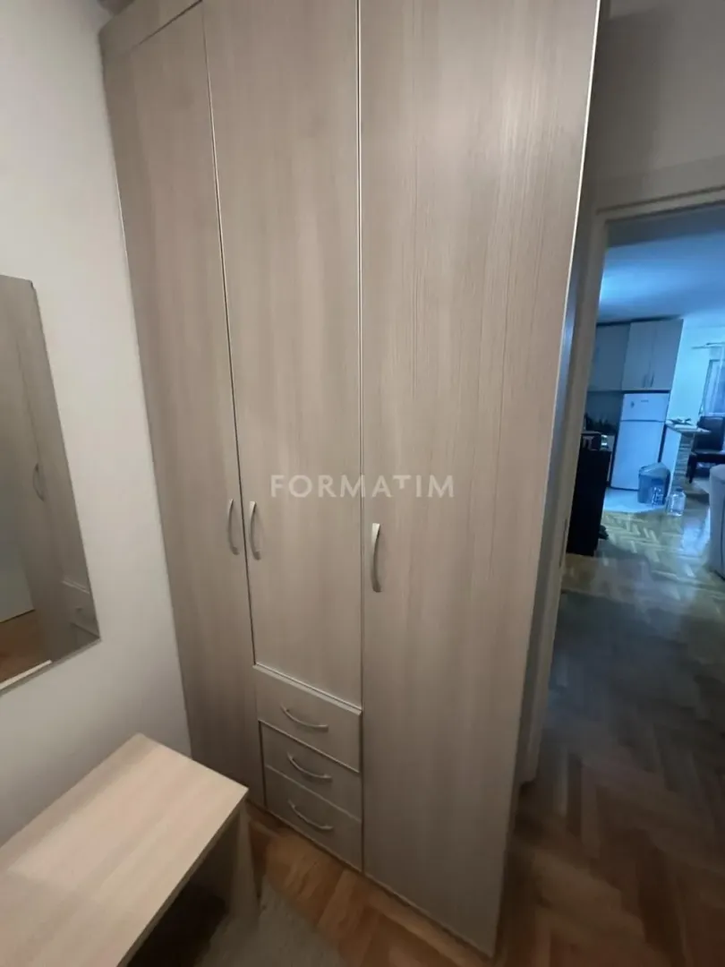 Rent, three bedroom apartment, 60m², Uciteljsko Naselje, Zvezdara Sve Podlokacije